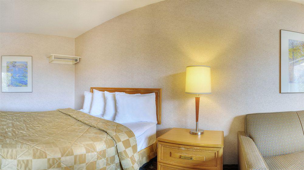 Quality Inn Leamington Exterior foto